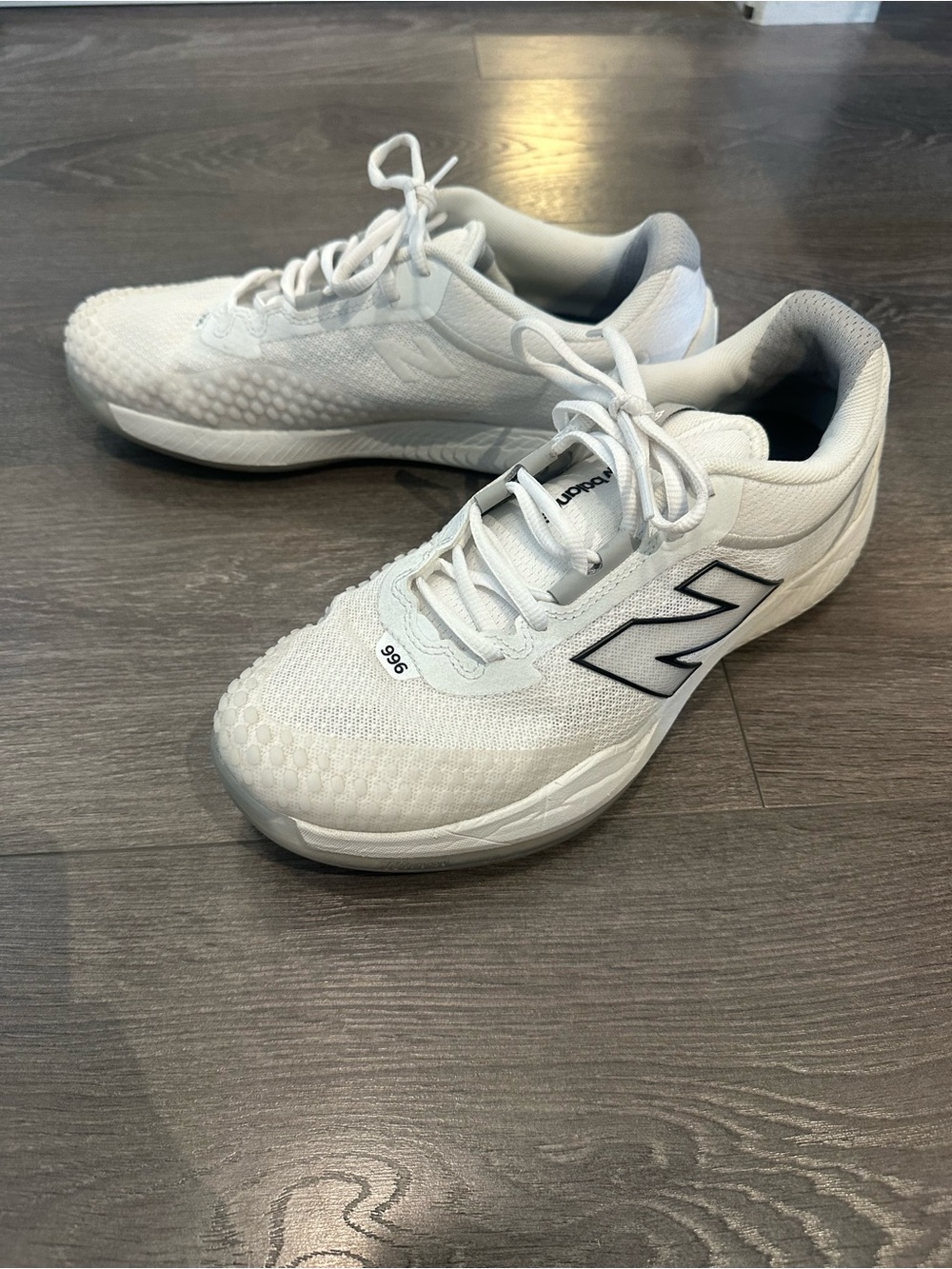New Balance FuelCell 996v6 Tennis Shoes White Women’s 9.5